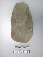 藏品(中型舌刃打製石斧)的圖片